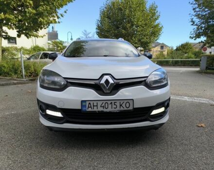 Белый Рено Меган, объемом двигателя 1.5 л и пробегом 356 тыс. км за 6904 $, фото 1 на Automoto.ua
