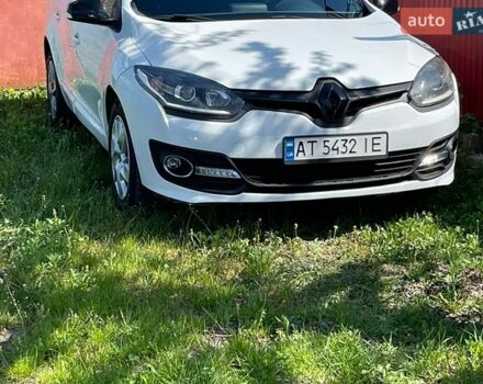 Белый Рено Меган, объемом двигателя 1.5 л и пробегом 356 тыс. км за 7799 $, фото 1 на Automoto.ua