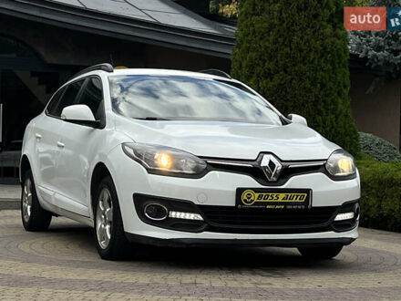 Белый Рено Меган, объемом двигателя 1.46 л и пробегом 243 тыс. км за 8850 $, фото 1 на Automoto.ua