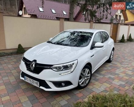 Белый Рено Меган, объемом двигателя 1.46 л и пробегом 247 тыс. км за 10400 $, фото 1 на Automoto.ua