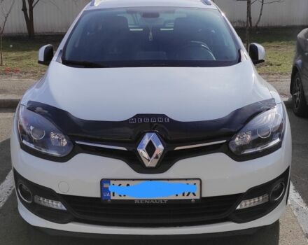 Белый Рено Меган, объемом двигателя 1.5 л и пробегом 300 тыс. км за 9000 $, фото 1 на Automoto.ua