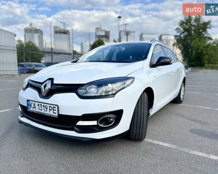 Белый Рено Меган, объемом двигателя 1.5 л и пробегом 435 тыс. км за 8200 $, фото 1 на Automoto.ua