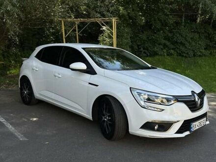 Рено Меган 2016 у Хмельницькому на Automoto.ua Білий Рено Меган, об'ємом двигуна 1.46 л та пробігом 240 тис. км за 9500 $, фото 1 на Automoto.ua