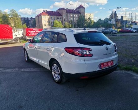 Белый Рено Меган, объемом двигателя 1.5 л и пробегом 253 тыс. км за 9350 $, фото 1 на Automoto.ua