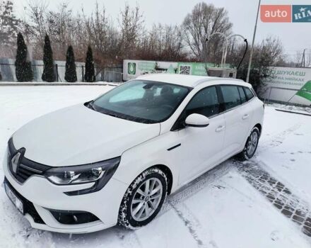 Білий Рено Меган, об'ємом двигуна 1.5 л та пробігом 251 тис. км за 10700 $, фото 1 на Automoto.ua