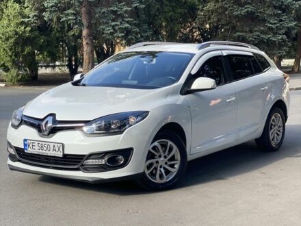 Рено Меган 2016 в Днепре (Днепропетровске) на Automoto.ua Белый Рено Меган, объемом двигателя 1.5 л и пробегом 223 тыс. км за 10400 $, фото 1 на Automoto.ua