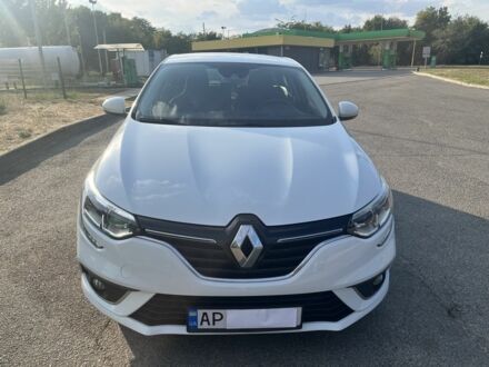 Белый Рено Меган, объемом двигателя 1.5 л и пробегом 242 тыс. км за 8500 $, фото 1 на Automoto.ua