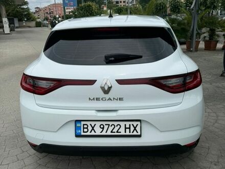 Белый Рено Меган, объемом двигателя 1.46 л и пробегом 144 тыс. км за 10700 $, фото 1 на Automoto.ua
