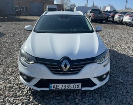 Белый Рено Меган, объемом двигателя 1.46 л и пробегом 201 тыс. км за 12500 $, фото 1 на Automoto.ua