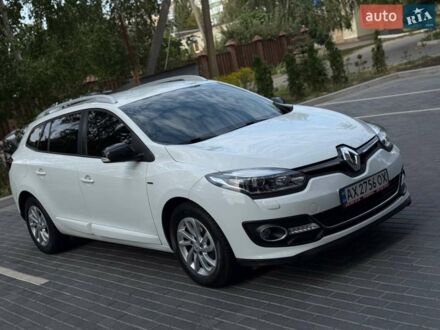 Білий Рено Меган, об'ємом двигуна 1.49 л та пробігом 300 тис. км за 8400 $, фото 1 на Automoto.ua