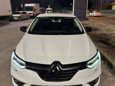 Белый Рено Меган, объемом двигателя 1.46 л и пробегом 132 тыс. км за 12750 $, фото 1 на Automoto.ua