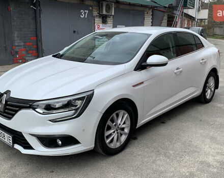 Білий Рено Меган, об'ємом двигуна 1.2 л та пробігом 93 тис. км за 13000 $, фото 1 на Automoto.ua