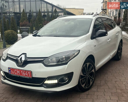 Білий Рено Меган, об'ємом двигуна 1.6 л та пробігом 214 тис. км за 9900 $, фото 1 на Automoto.ua