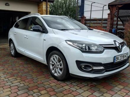 Рено Меган 2016 в Ровно на Automoto.ua Белый Рено Меган, объемом двигателя 1.5 л и пробегом 199 тыс. км за 9800 $, фото 1 на Automoto.ua