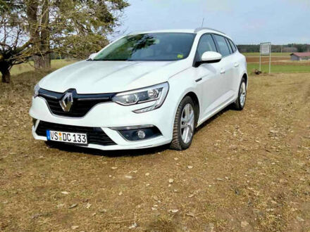 Белый Рено Меган, объемом двигателя 1.6 л и пробегом 126 тыс. км за 14100 $, фото 1 на Automoto.ua