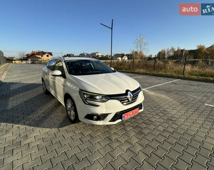 Белый Рено Меган, объемом двигателя 1.46 л и пробегом 185 тыс. км за 15600 $, фото 1 на Automoto.ua