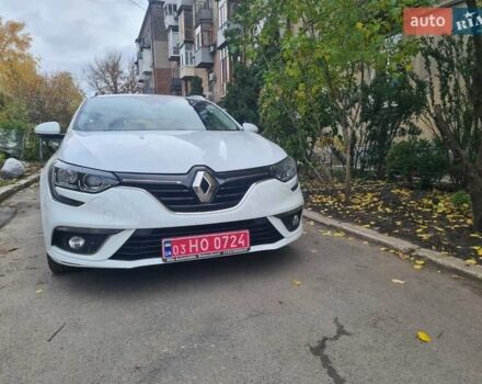 Белый Рено Меган, объемом двигателя 1.5 л и пробегом 106 тыс. км за 16300 $, фото 1 на Automoto.ua