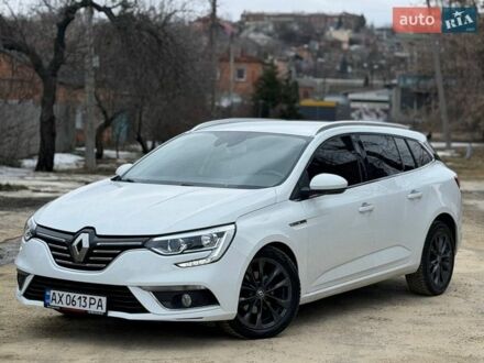 Білий Рено Меган, об'ємом двигуна 1.46 л та пробігом 250 тис. км за 12700 $, фото 1 на Automoto.ua