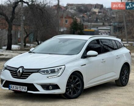 Білий Рено Меган, об'ємом двигуна 1.46 л та пробігом 250 тис. км за 12700 $, фото 1 на Automoto.ua