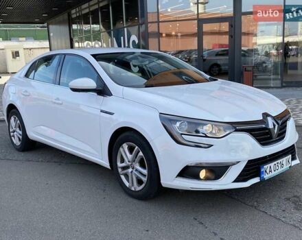 Белый Рено Меган, объемом двигателя 1.46 л и пробегом 150 тыс. км за 13990 $, фото 1 на Automoto.ua