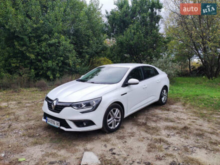 Белый Рено Меган, объемом двигателя 1.46 л и пробегом 150 тыс. км за 13300 $, фото 1 на Automoto.ua