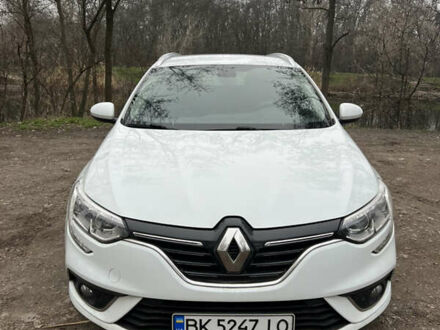 Білий Рено Меган, об'ємом двигуна 1.46 л та пробігом 168 тис. км за 11599 $, фото 1 на Automoto.ua