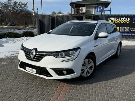 Белый Рено Меган, объемом двигателя 1.5 л и пробегом 189 тыс. км за 12700 $, фото 1 на Automoto.ua