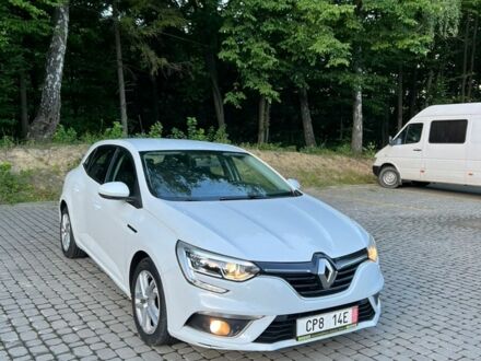 Білий Рено Меган, об'ємом двигуна 1.46 л та пробігом 260 тис. км за 10300 $, фото 1 на Automoto.ua