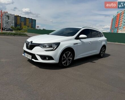 Белый Рено Меган, объемом двигателя 1.46 л и пробегом 148 тыс. км за 13100 $, фото 1 на Automoto.ua