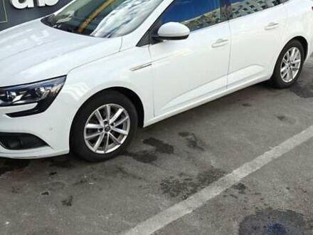 Рено Меган 2017 у Харкові на Automoto.ua Білий Рено Меган, об'ємом двигуна 1.46 л та пробігом 219 тис. км за 14200 $, фото 1 на Automoto.ua