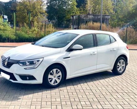 Білий Рено Меган, об'ємом двигуна 1.5 л та пробігом 160 тис. км за 10999 $, фото 1 на Automoto.ua