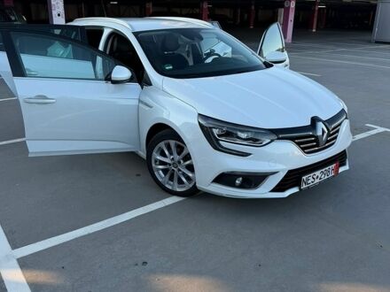 Белый Рено Меган, объемом двигателя 1.39 л и пробегом 158 тыс. км за 13300 $, фото 1 на Automoto.ua