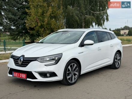 Белый Рено Меган, объемом двигателя 1.46 л и пробегом 192 тыс. км за 11999 $, фото 1 на Automoto.ua