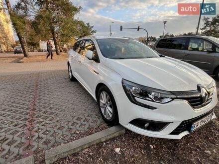 Белый Рено Меган, объемом двигателя 1.46 л и пробегом 260 тыс. км за 13900 $, фото 1 на Automoto.ua