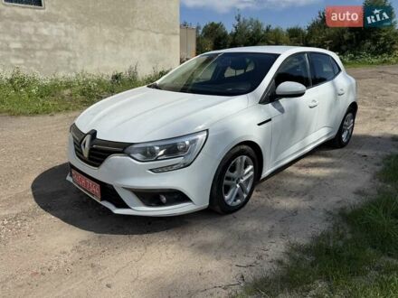 Рено Меган 2017 в Калуше на Automoto.ua Белый Рено Меган, объемом двигателя 1.5 л и пробегом 259 тыс. км за 9950 $, фото 1 на Automoto.ua