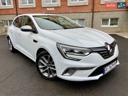 Белый Рено Меган, объемом двигателя 1.5 л и пробегом 151 тыс. км за 15650 $, фото 1 на Automoto.ua