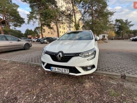 Білий Рено Меган, об'ємом двигуна 1.46 л та пробігом 260 тис. км за 13499 $, фото 1 на Automoto.ua