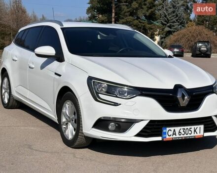 Белый Рено Меган, объемом двигателя 1.46 л и пробегом 127 тыс. км за 13700 $, фото 1 на Automoto.ua