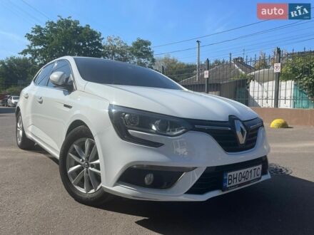 Білий Рено Меган, об'ємом двигуна 1.46 л та пробігом 284 тис. км за 11400 $, фото 1 на Automoto.ua