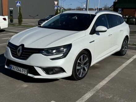 Белый Рено Меган, объемом двигателя 1.6 л и пробегом 236 тыс. км за 12600 $, фото 1 на Automoto.ua
