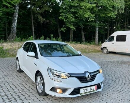 Білий Рено Меган, об'ємом двигуна 1.46 л та пробігом 260 тис. км за 10300 $, фото 1 на Automoto.ua