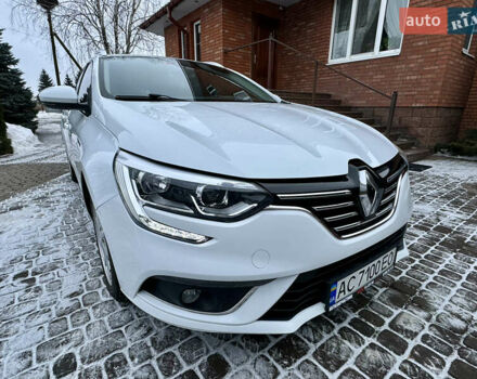 Белый Рено Меган, объемом двигателя 1.5 л и пробегом 189 тыс. км за 12500 $, фото 1 на Automoto.ua