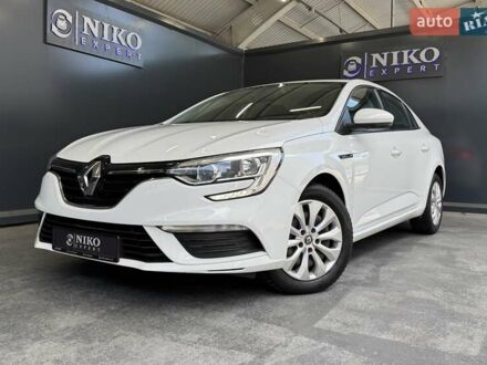 Рено Меган 2018 в Киеве на Automoto.ua Белый Рено Меган, объемом двигателя 1.5 л и пробегом 94 тыс. км за 14500 $, фото 1 на Automoto.ua