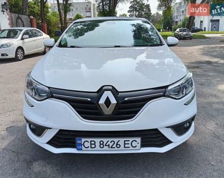 Белый Рено Меган, объемом двигателя 1.46 л и пробегом 175 тыс. км за 12000 $, фото 1 на Automoto.ua