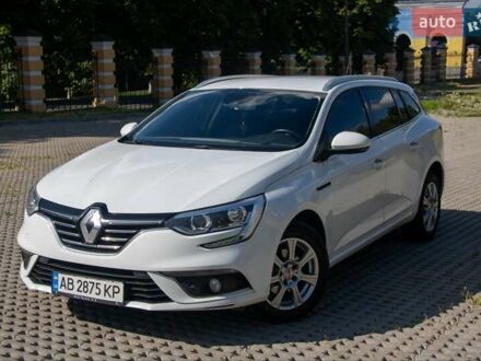Рено Меган 2018 в Тульчине на Automoto.ua Белый Рено Меган, объемом двигателя 1.5 л и пробегом 242 тыс. км за 13300 $, фото 1 на Automoto.ua