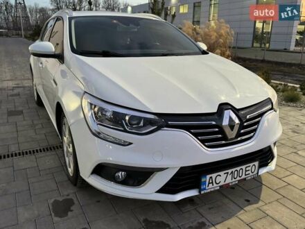 Рено Меган 2018 в Луцке на Automoto.ua Белый Рено Меган, объемом двигателя 1.46 л и пробегом 186 тыс. км за 13000 $, фото 1 на Automoto.ua