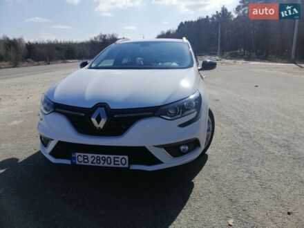 Белый Рено Меган, объемом двигателя 1.5 л и пробегом 250 тыс. км за 13000 $, фото 1 на Automoto.ua