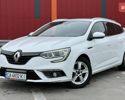 Білий Рено Меган, об'ємом двигуна 1.46 л та пробігом 200 тис. км за 13999 $, фото 1 на Automoto.ua