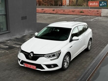 Білий Рено Меган, об'ємом двигуна 1.5 л та пробігом 197 тис. км за 12499 $, фото 1 на Automoto.ua