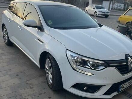 Рено Меган 2018 в Владимир-Волынский на Automoto.ua Белый Рено Меган, объемом двигателя 1.46 л и пробегом 190 тыс. км за 10000 $, фото 1 на Automoto.ua